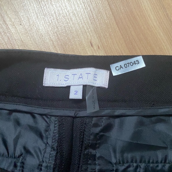 Fancy Black Short - Picture 2 of 2